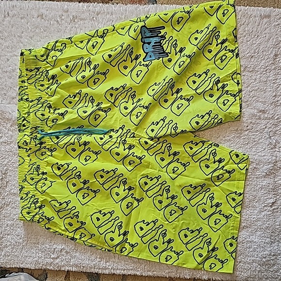 NWOT G-Star Raw Drip in Excellent Condition Mens Swim trunks. SIZE Large - Picture 2 of 6